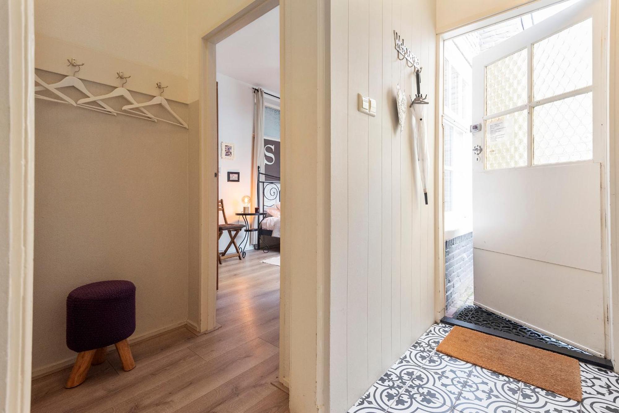 Historical Tiny Apartment *
