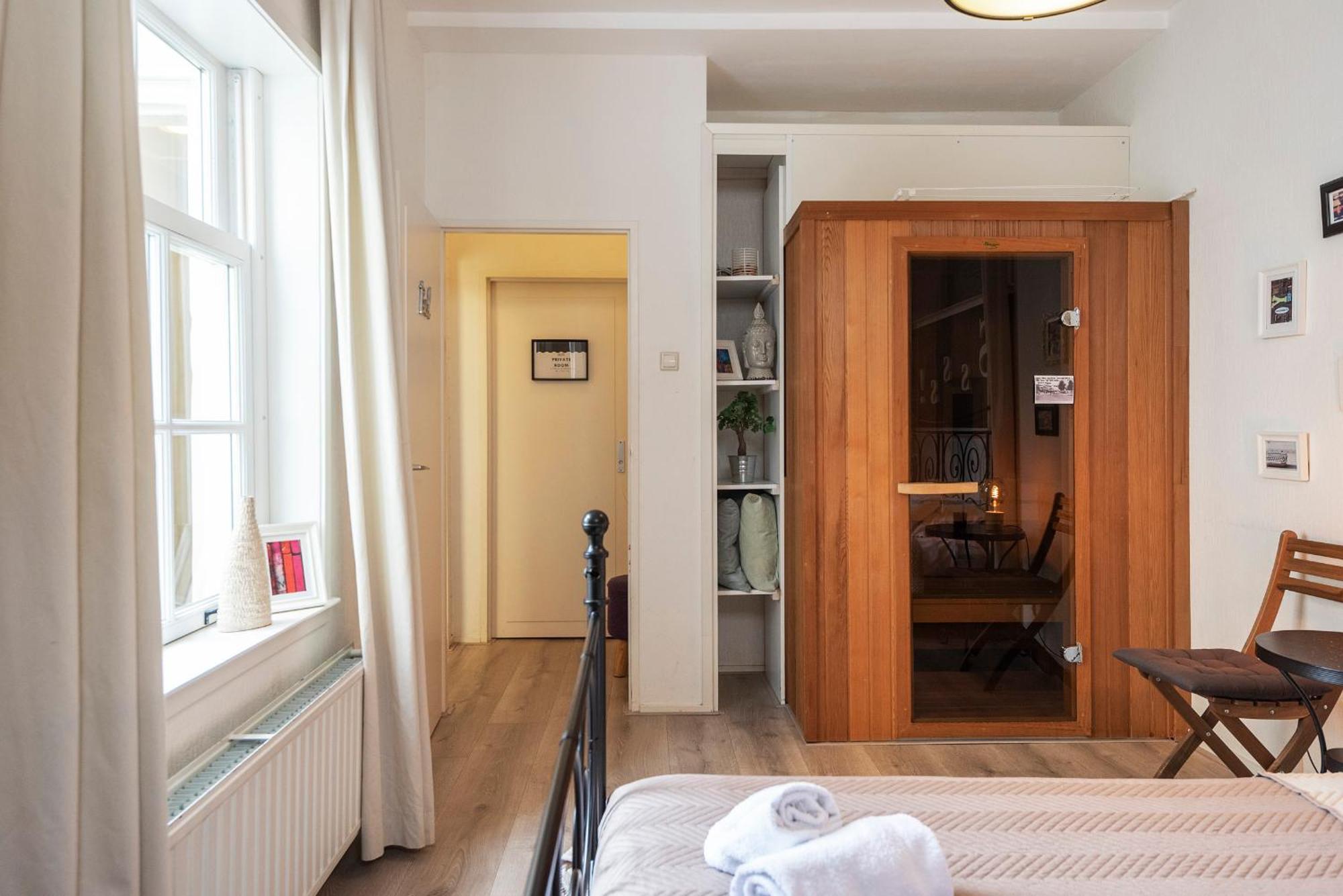 Historical Tiny Apartment Zandvoort